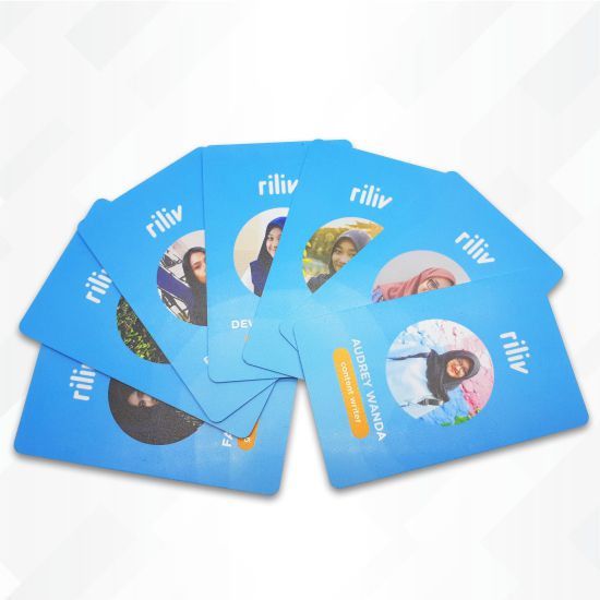 ID Card Name Tag Print UV Bahan Dari PrintUV